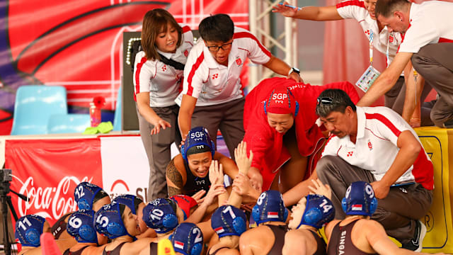 官方：莱万特主帅卡莱罗下课；球队本赛季西甲仅积9分排倒二（莱万特官宣解雇主帅卡莱罗：本季西甲仅积9分，排名倒数第二）