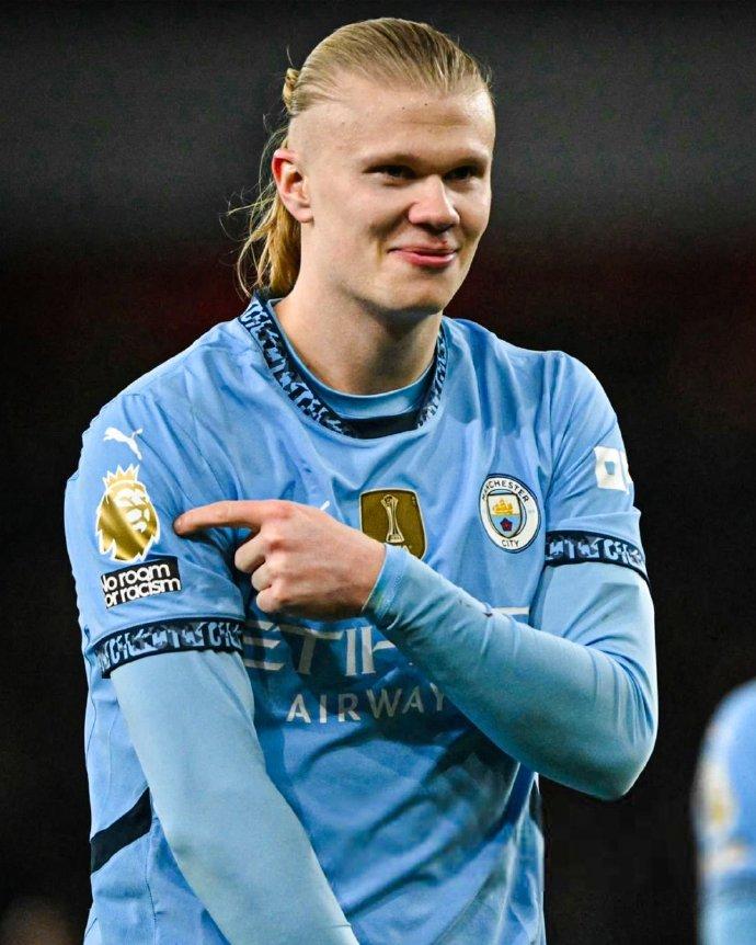 崔永熙：杨瀚森把女友带身边确实压力很大 希望他用实力打破质疑（崔永熙谈杨瀚森携女友随行：压力不小，盼他以实力回应质疑）