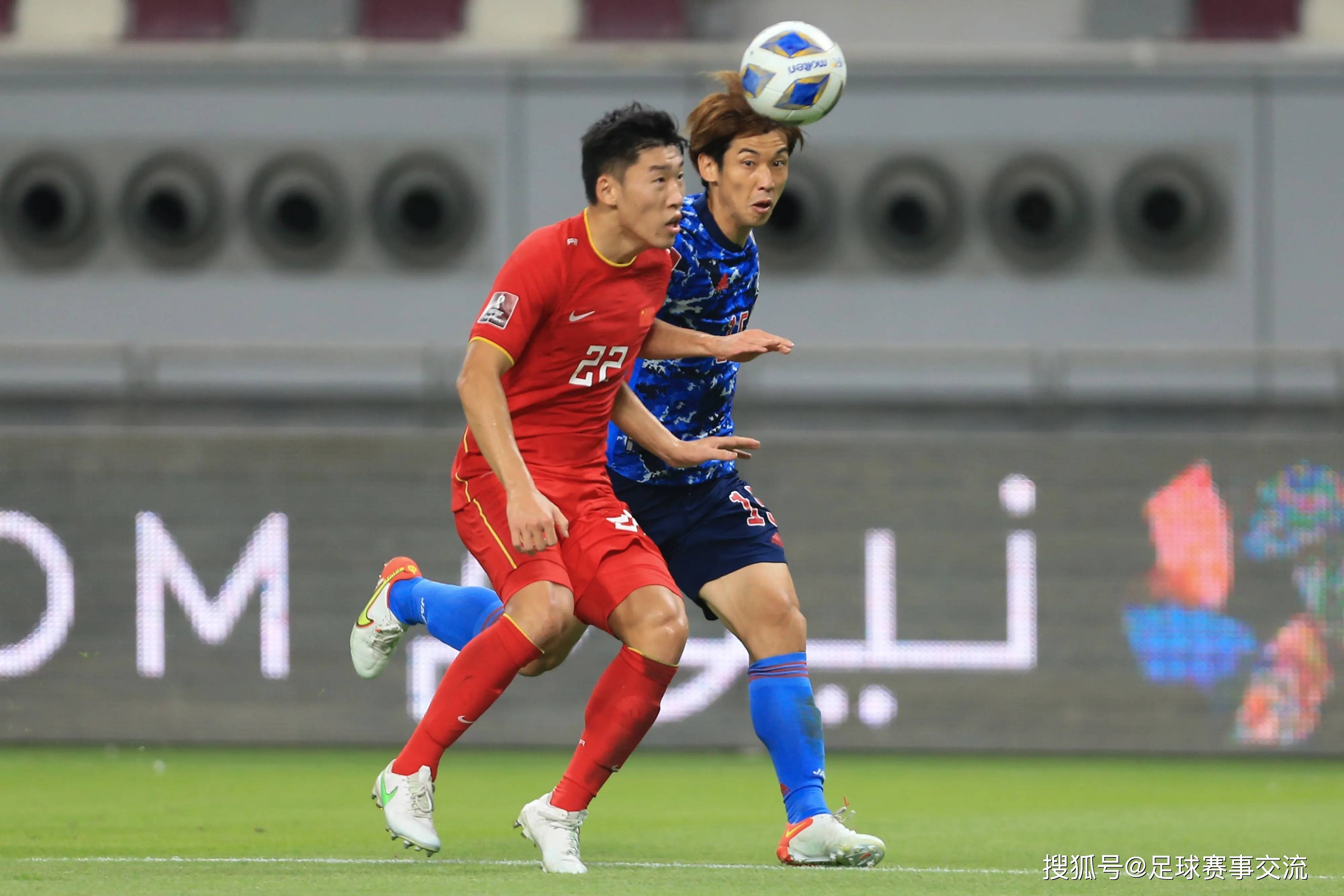 澳超半场：双方破门乏术，西悉尼流浪者暂0-0悉尼FC（澳超半场：西悉尼流浪者0-0悉尼FC，双方均无建树）