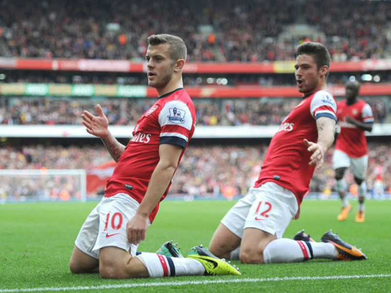 罗马诺：切尔西认为埃斯特旺是完美签约，愿笑着支付浮动条款（罗马诺：切尔西视埃斯特旺为理想引援，愿欣然支付附加条款）