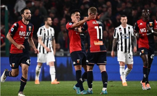 利物浦球迷婚礼登上英超节目，咪咕记录中国球迷故事（英超节目聚焦利物浦球迷婚礼，咪咕讲述中国球迷故事）