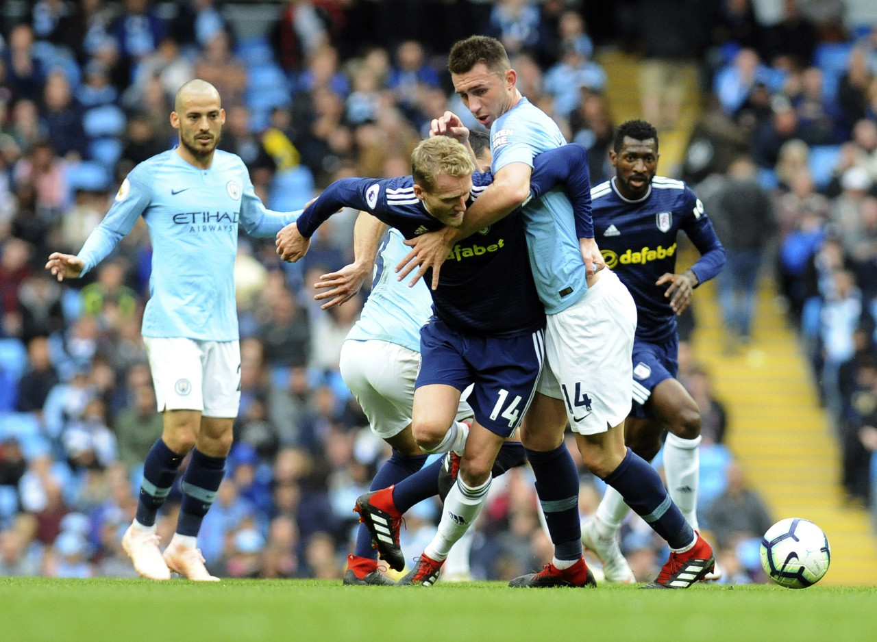 2025中超助攻榜：纳萨里奥、克雷桑9次并列第一，韦世豪8次（2025中超助攻榜：克雷桑与纳萨里奥以9助并列榜首，韦世豪8助紧随其后）