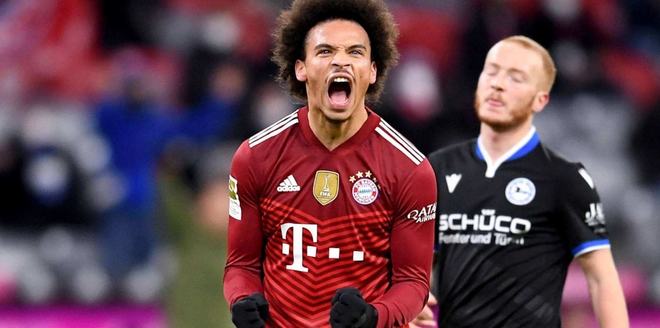 记者：职业联赛颁奖礼时隔6年恢复，拟于12月12日在上海举行（记者：职业联赛颁奖典礼暌违六年将回归，计划12月12日于上海举办）