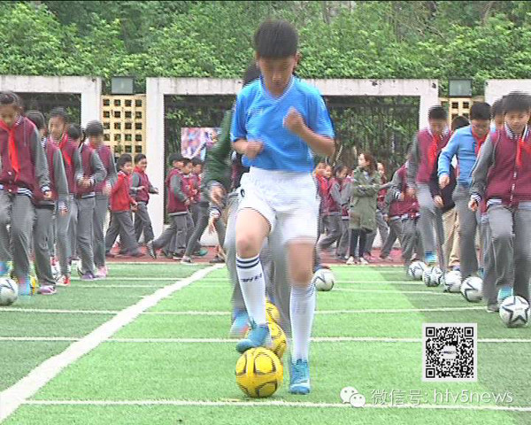 佩杜拉：那不勒斯持续追逐梅努；洛伦佐-卢卡换奇克传闻不实（佩杜拉：那不勒斯仍在追逐梅努，洛伦佐-卢卡与洛夫图斯-奇克互换传闻不实）